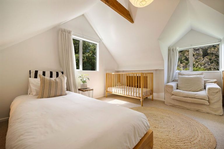 Photo of property in 5 Kiely Lane, Queenstown, 9300