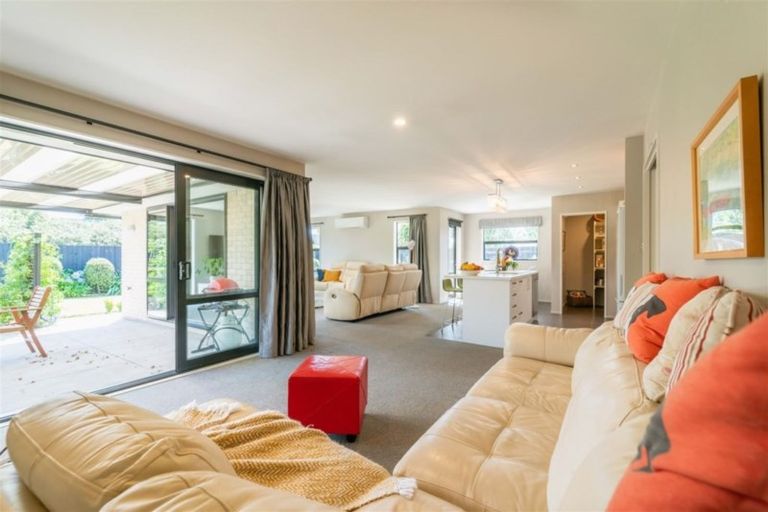 Photo of property in 59 Somerville Crescent, Aidanfield, Christchurch, 8025