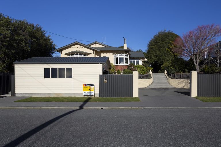 Photo of property in 27 Stour Street, Oamaru, 9400