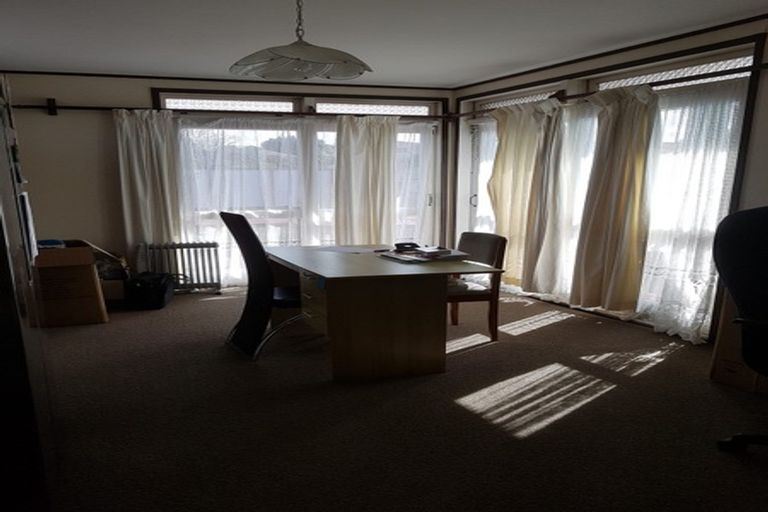 Photo of property in 14 Mander Place, Bucklands Beach, Auckland, 2012