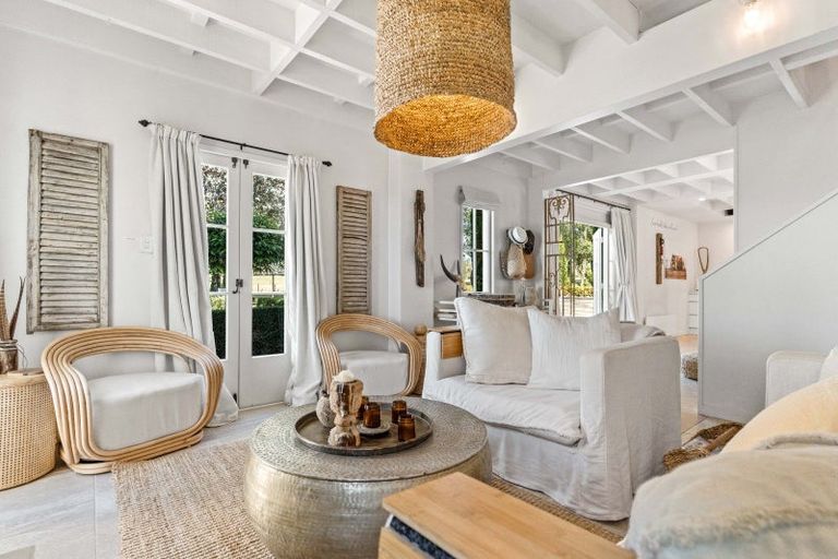 Photo of property in 103 Southdown Drive, Martinborough, 5781