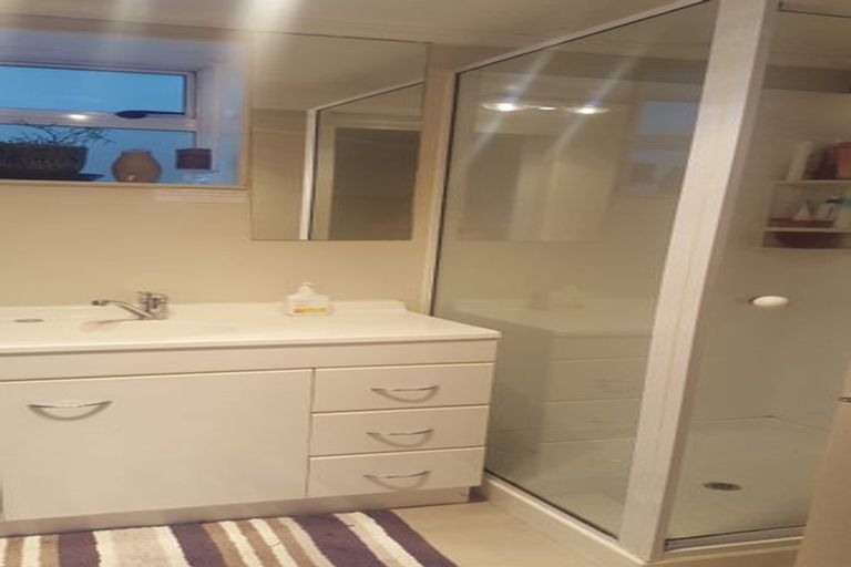 Photo of property in 38 Mcdougall Grove, Haywards, Lower Hutt, 5018