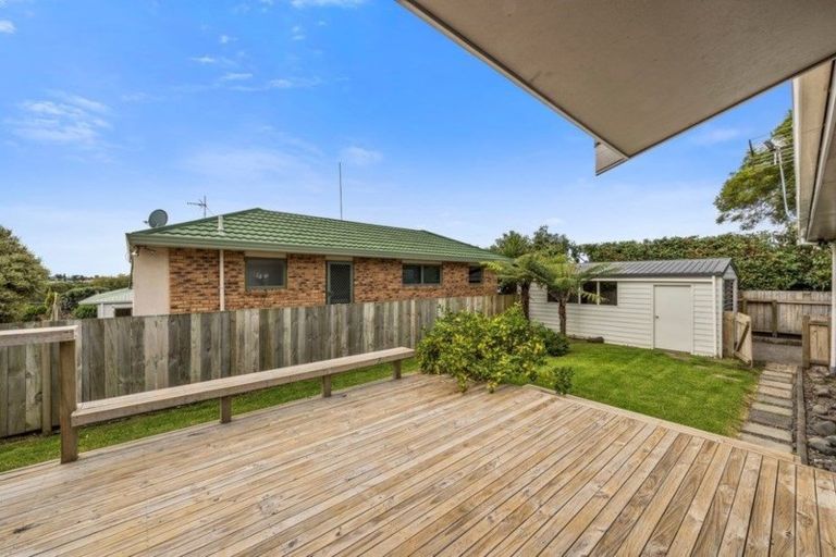 Photo of property in 12b Seaview Road, Otumoetai, Tauranga, 3110