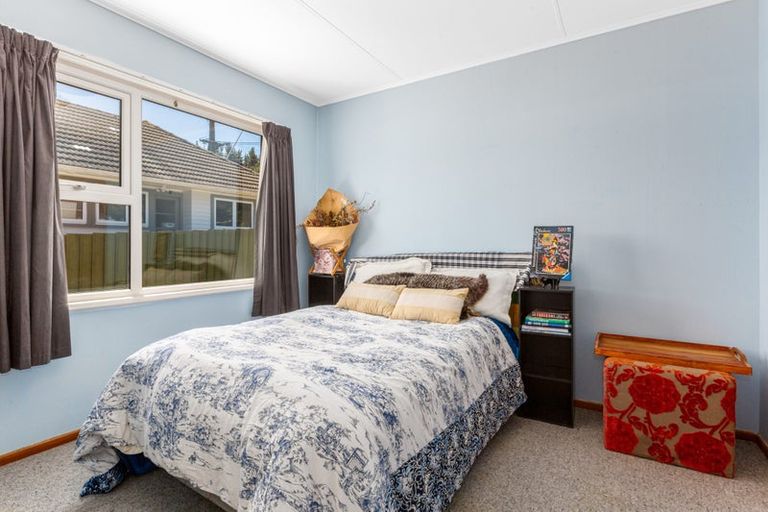 Photo of property in 112 Coast Road, Wainuiomata, Lower Hutt, 5014