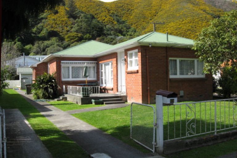 Photo of property in 89 Wyndrum Avenue, Waterloo, Lower Hutt, 5011
