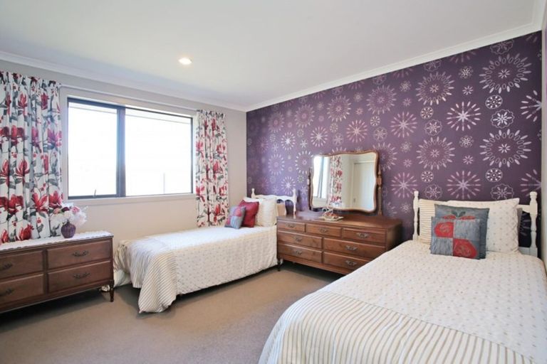 Photo of property in 38 Kirkbride Street, Wallacetown, 9816