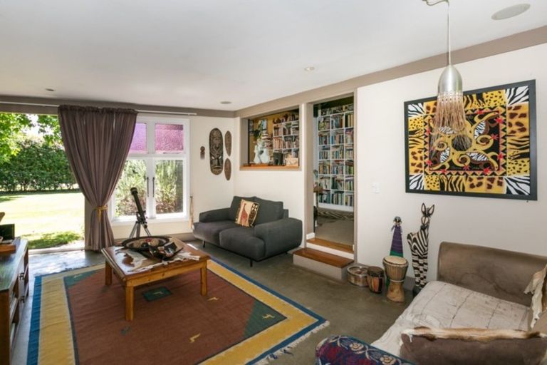 Photo of property in 461 Saint Georges Road, Havelock North, 4130