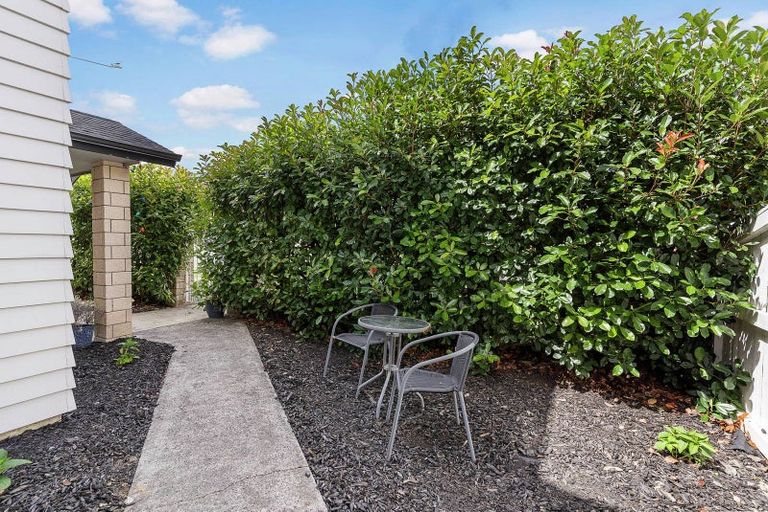 Photo of property in 386 Ormiston Road, Flat Bush, Auckland, 2019