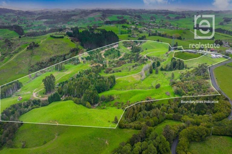 Photo of property in 24 Falls Road, Hunua, Papakura, 2583