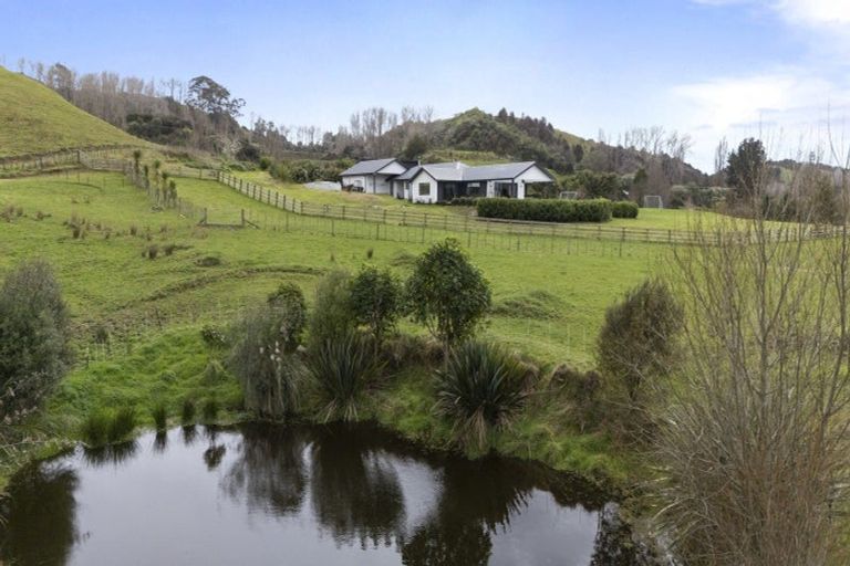 Photo of property in 1030d Valley Road, Ashhurst, 4884