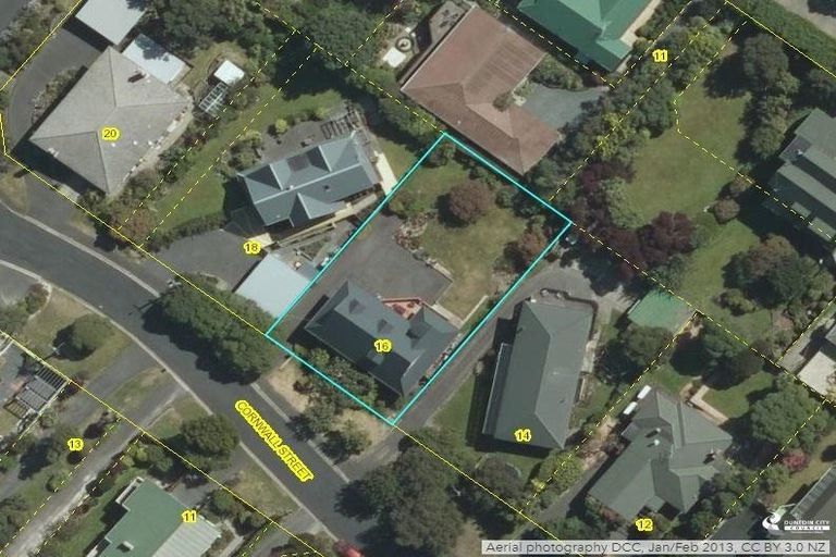 Photo of property in 16 Cornwall Street, Vauxhall, Dunedin, 9013