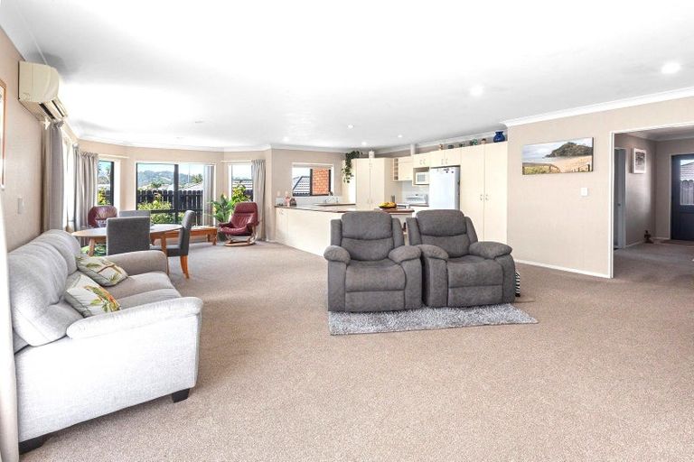 Photo of property in 9 Workman Way, Onerahi, Whangarei, 0110