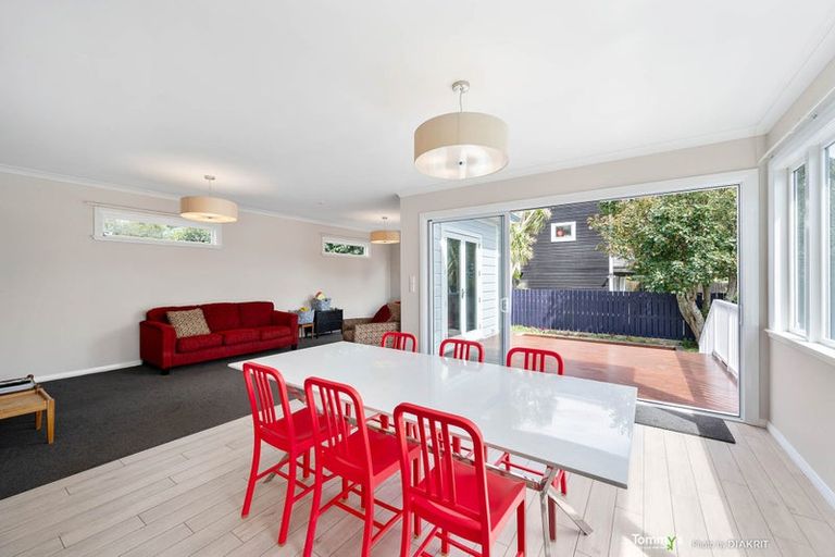 Photo of property in 50 Wright Street, Mount Cook, Wellington, 6021