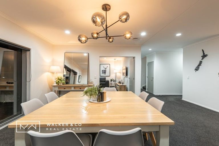 Photo of property in 15 Brentwood Street, Trentham, Upper Hutt, 5018