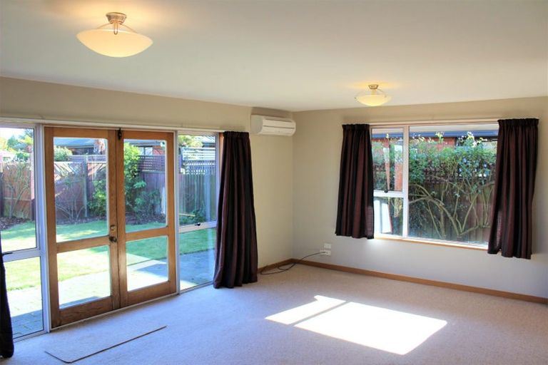 Photo of property in 2/291 Greers Road, Bishopdale, Christchurch, 8053