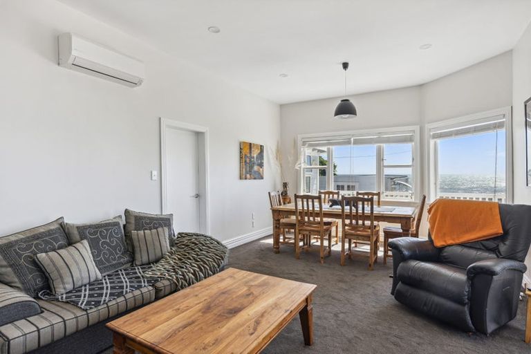 Photo of property in 60 The Parade, Paekakariki, 5034