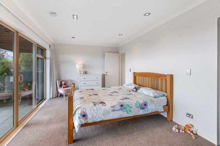 Photo of property in 4 Swanton Drive, Huntsbury, Christchurch, 8022