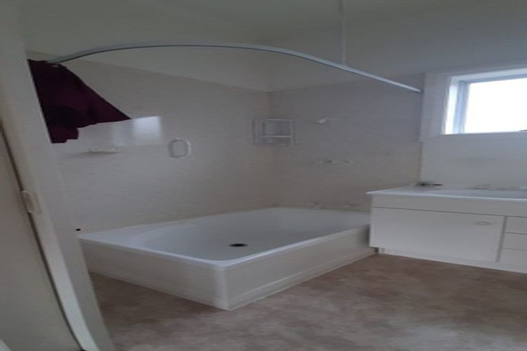 Photo of property in 137 Eglinton Road, Mornington, Dunedin, 9011