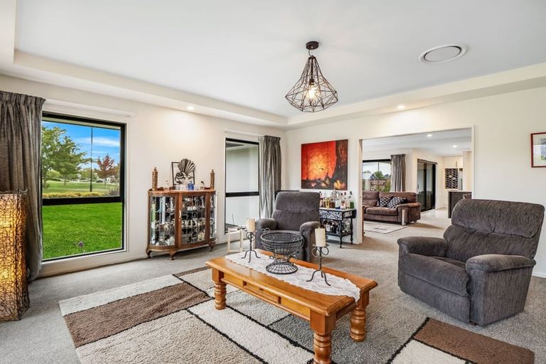 Photo of property in 21 Watkins Drive, Rangiora, 7400