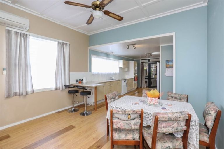 Photo of property in 115 Hakanoa Street, Huntly, 3700