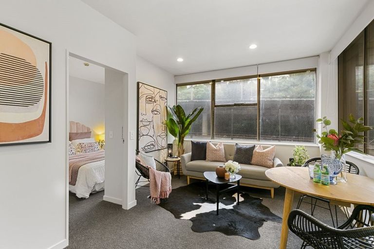 Photo of property in Terrace Tower Apartments, 1f/126 The Terrace, Wellington Central, Wellington, 6011