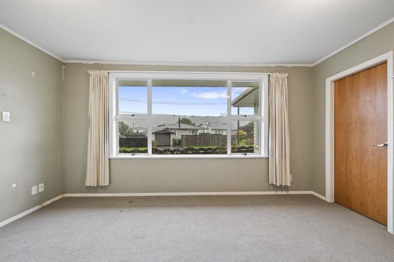Photo of property in 7 Benge Crescent, Clouston Park, Upper Hutt, 5018