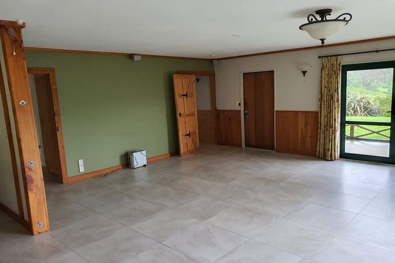 Photo of property in 101 Ahuroa Road, Puhoi, Warkworth, 0994