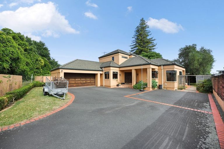 Photo of property in 35 Clarkin Road, Fairfield, Hamilton, 3214