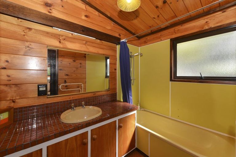 Photo of property in 259 Spencer Road, Lake Tarawera, Rotorua, 3076