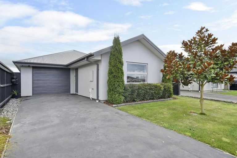 Photo of property in 52 Helmore Street, Rangiora, 7400