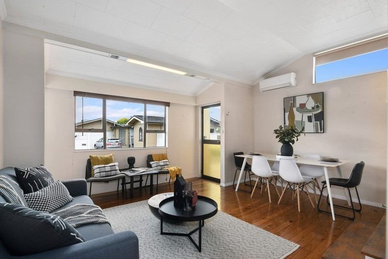 Photo of property in 370a Hardy Street, Nelson, 7010