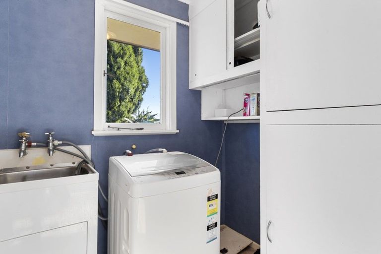 Photo of property in 29 Henderson Crescent, Parkvale, Tauranga, 3112