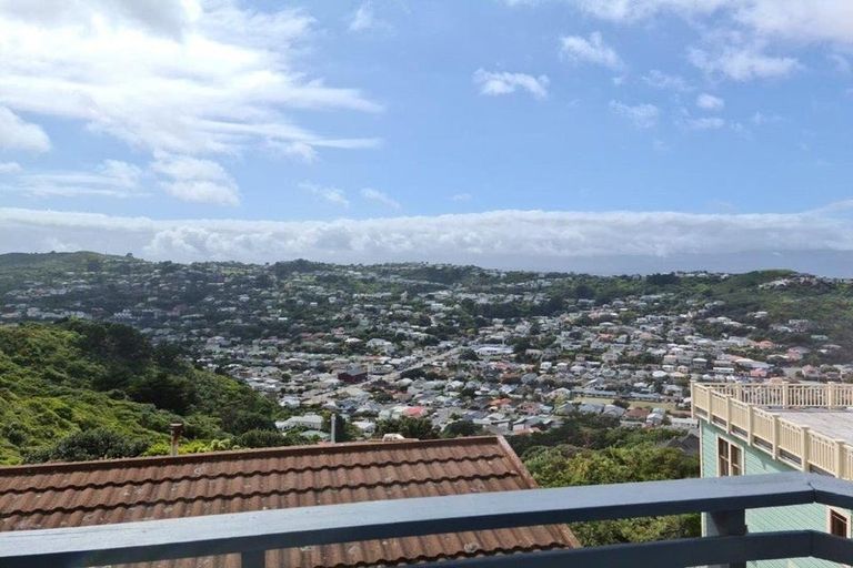 Photo of property in 80a Frobisher Street, Island Bay, Wellington, 6023
