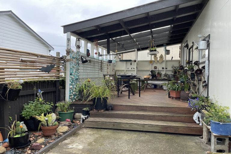 Photo of property in 50 Ormond Street, Woodville, 4920