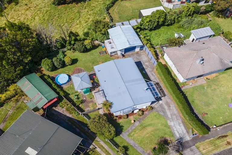 Photo of property in 38 Woodleigh Street, Frankleigh Park, New Plymouth, 4310