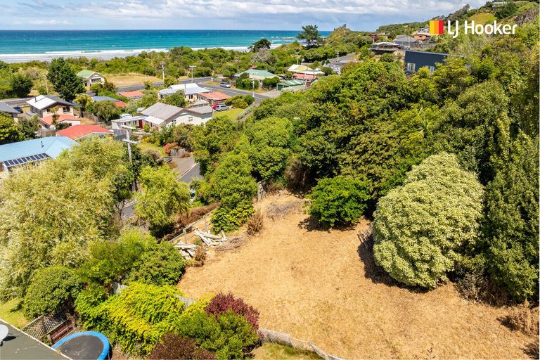 Photo of property in 10 Edna Street, Ocean View, Dunedin, 9035