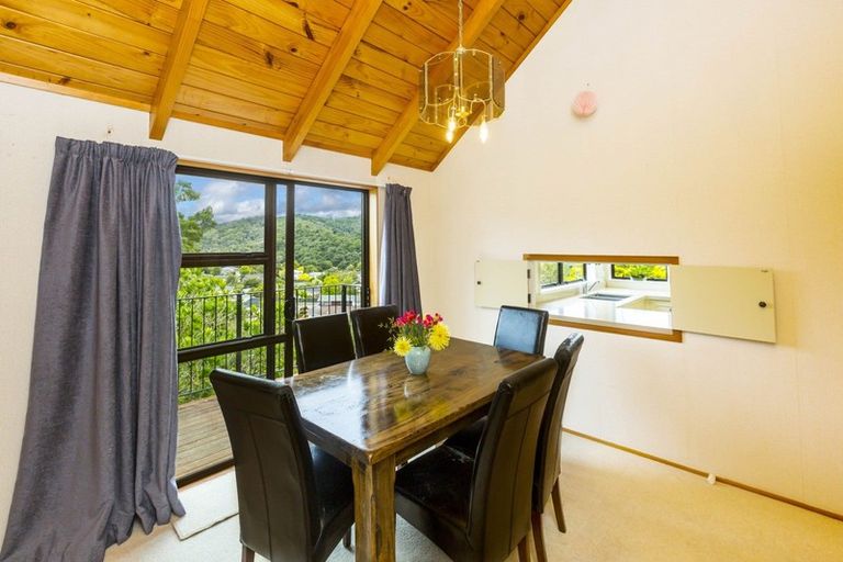 Photo of property in 9 Dunleith Grove, Silverstream, Upper Hutt, 5019