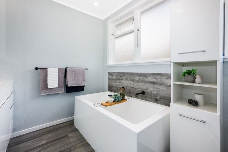 Photo of property in 54 Arawhata Street, Ranui, Porirua, 5024