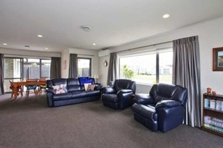 Photo of property in 10 Christie Lane, Wigram, Christchurch, 8042