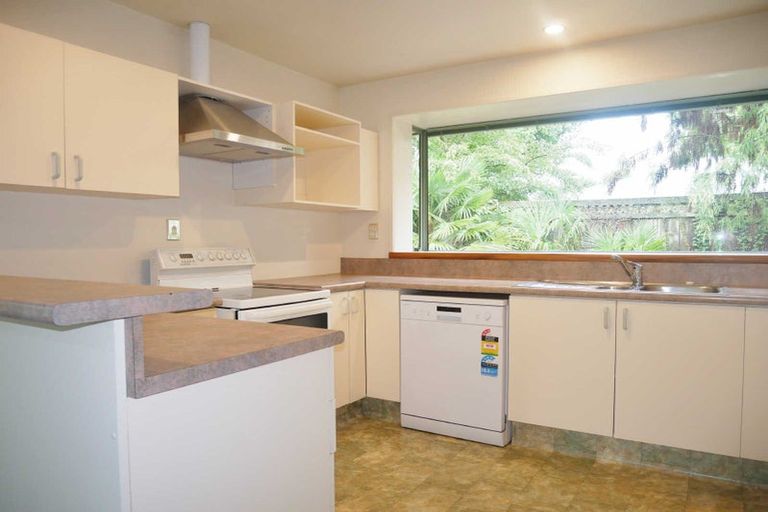 Photo of property in 263 Eastern Terrace, Sydenham, Christchurch, 8023