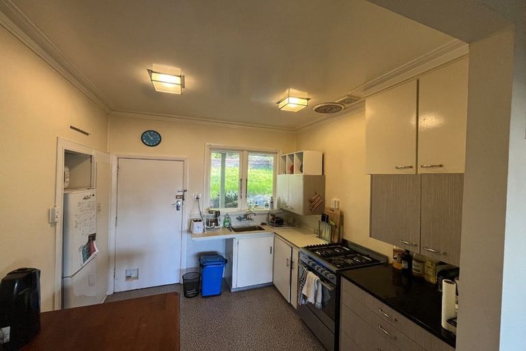 Photo of property in 61 Ravenswood Road, Saint Clair, Dunedin, 9012