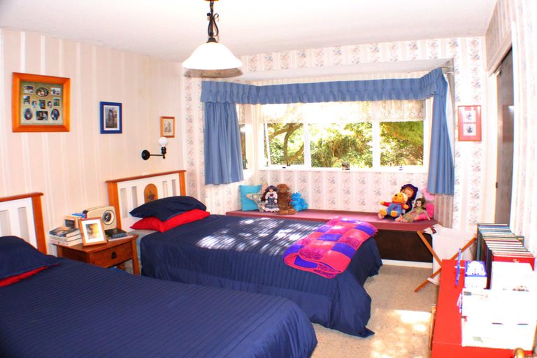 Photo of property in 55 Branch Road, Highlands Park, New Plymouth, 4312