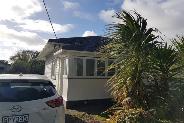 Photo of property in 35 Richmond Street, Fitzroy, New Plymouth, 4312