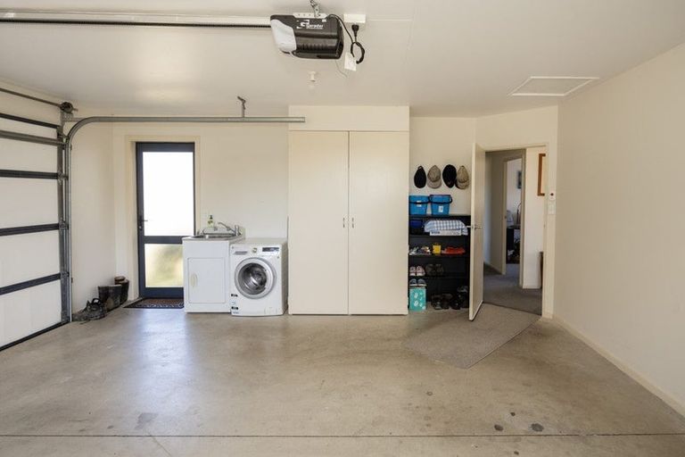 Photo of property in 2 Stocker Lane, Glenavy, Waimate, 7980