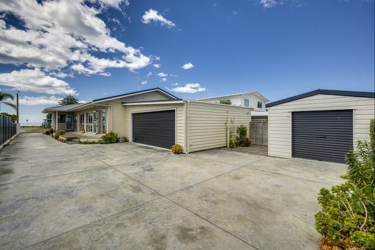 Photo of property in 18 The Esplanade, Westshore, Napier, 4110