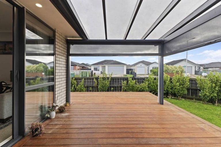 Photo of property in 51 Tawhiti Road, Pukekohe, 2120