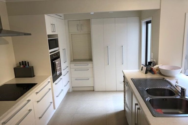 Photo of property in 4/1 Penzance Road, Mairangi Bay, Auckland, 0630