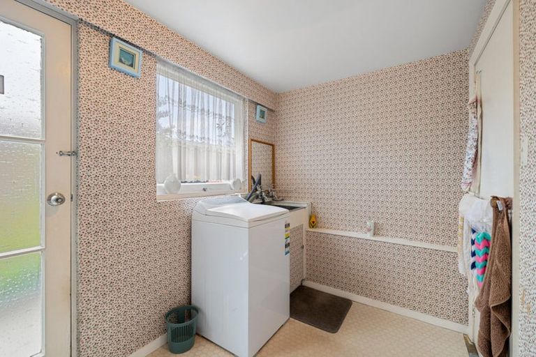 Photo of property in 57 Kent Lodge Avenue, Avonhead, Christchurch, 8042