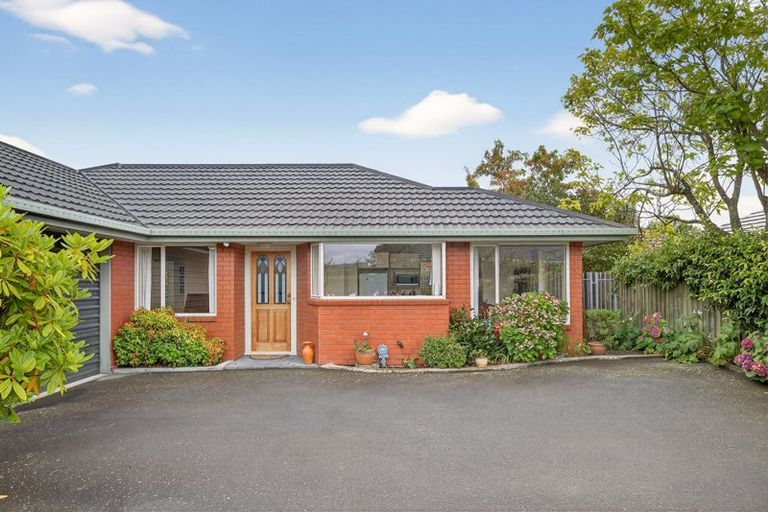 Photo of property in 1/193 Wairakei Road, Bryndwr, Christchurch, 8053