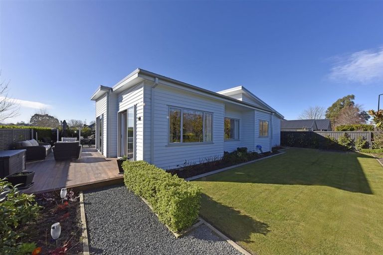 Photo of property in 2 Carpenter Drive, Prebbleton, 7604